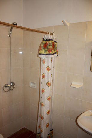 Imagen de la habitación del Hotel Ideal, Montevideo. Foto 11