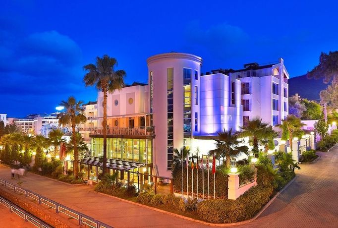 Imagen del bar/restaurante del Hotel Ideal Pearl - All Inclusive - Adults Only. Foto 5