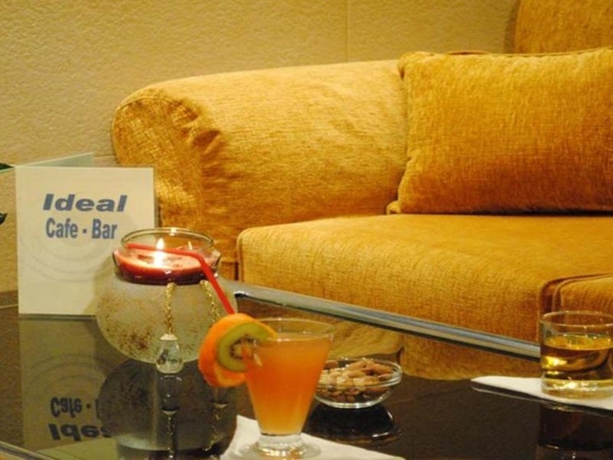 Imagen general del Hotel Ideal, Pireo. Foto 3