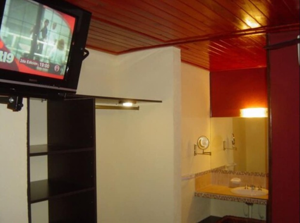 Imagen de la habitación del Hotel Ideal, VILLA CARLOS PAZ. Foto 5