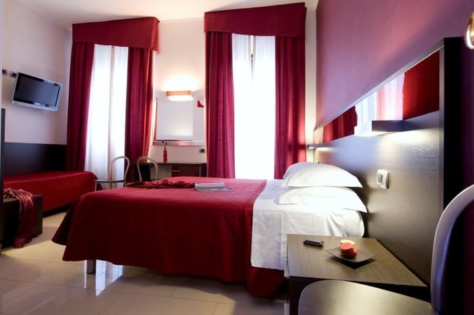 Imagen de la habitación del Hotel Ideale. Foto 5