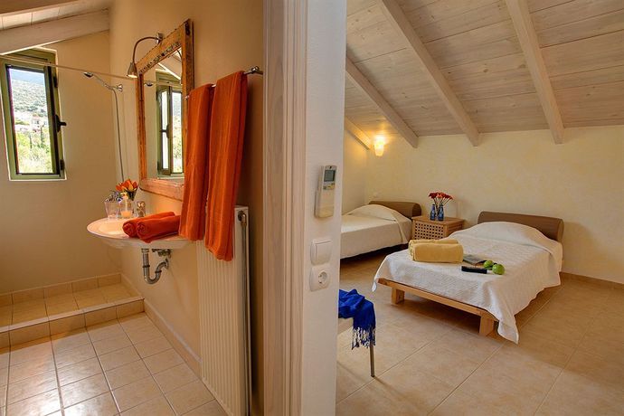 Imagen de los exteriores del Hotel Ideales Resort. Foto 7