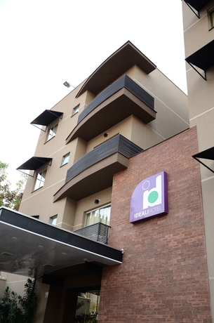Imagen de los exteriores del Hotel Ideali. Foto 16