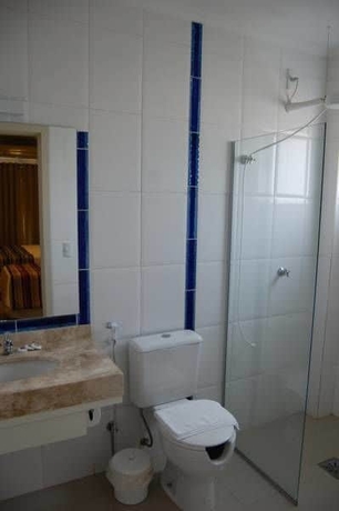 Imagen de la habitación del Hotel Ideali. Foto 9