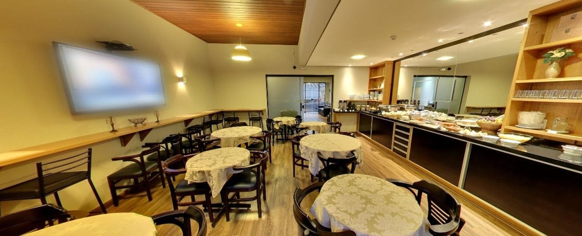 Imagen del bar/restaurante del Hotel Ideali. Foto 3