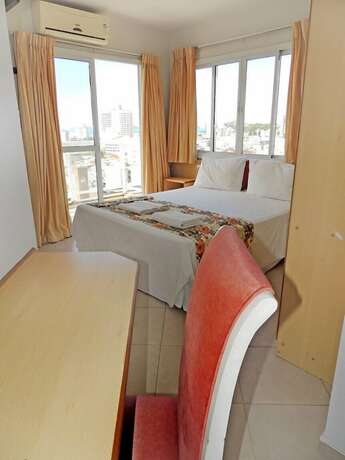 Imagen general del Hotel Ideals. Foto 4