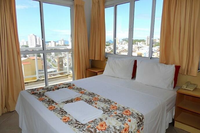 Imagen general del Hotel Ideals. Foto 5