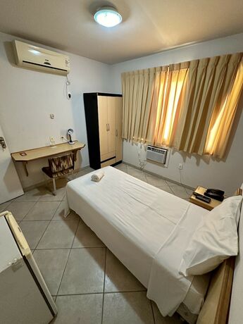Imagen general del Hotel Ideals. Foto 9
