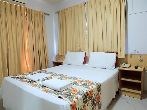 Imagen de la habitación del Hotel Ideals. Foto 26
