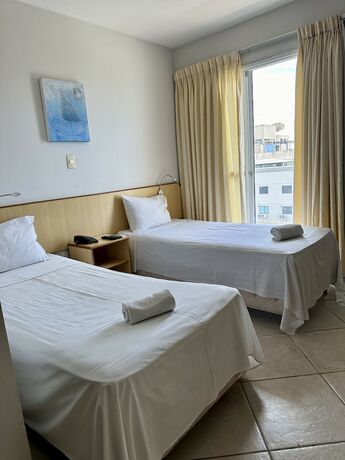Imagen de la habitación del Hotel Ideals. Foto 37