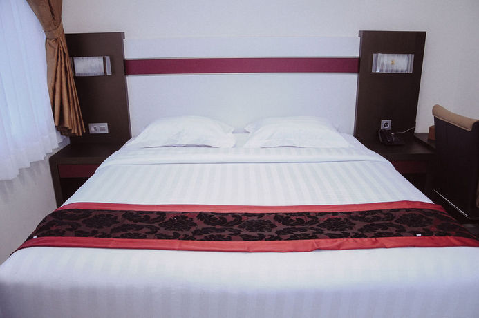 Imagen de la habitación del Hotel Idea's. Foto 9