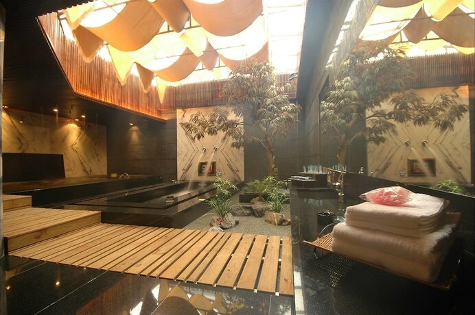 Imagen de la habitación del Hotel Idee Spa Motel. Foto 13