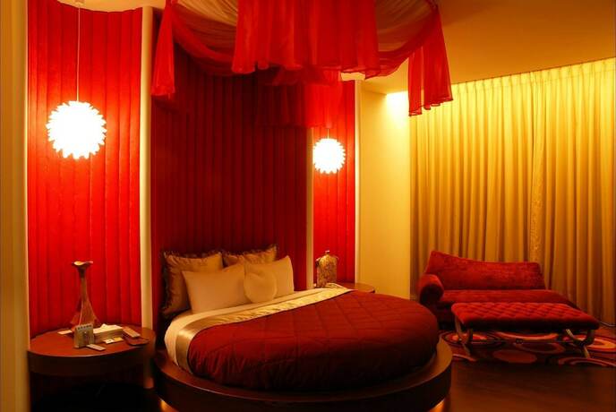Imagen de la habitación del Hotel Idee Spa Motel. Foto 18