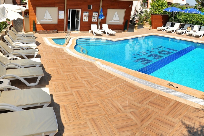 Imagen general del Hotel Idee Suites. Foto 1