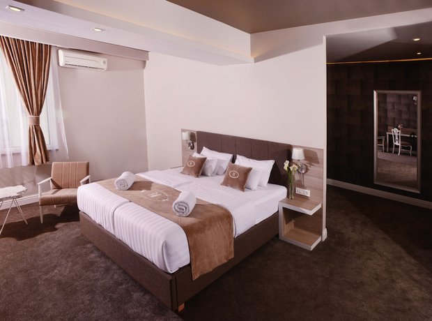 Imagen de la habitación del Hotel Ideja. Foto 15