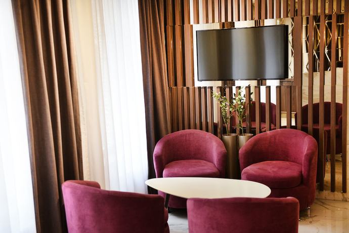 Imagen de los interiores del Hotel Ideja. Foto 20