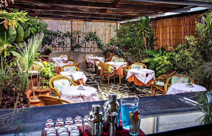 Imagen del bar/restaurante del Hotel Ideon, Chania. Foto 8