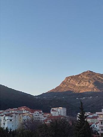 Imagen general del Hotel Idila Budva. Foto 10