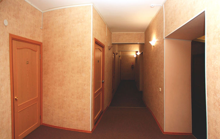 Imagen de la habitación del Hotel Idillia Inn. Foto 9