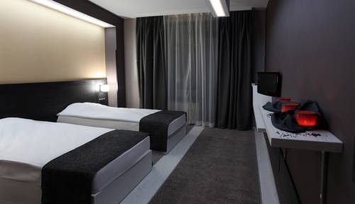 Imagen general del Hotel Idol, Targovishte Ciudad. Foto 5