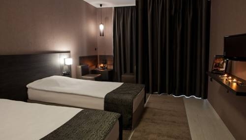 Imagen general del Hotel Idol, Targovishte Ciudad. Foto 10