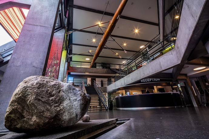 Imagen de los interiores del Hotel Idraettens Hus and Konference. Foto 10