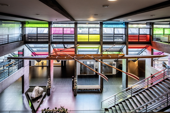 Imagen de los interiores del Hotel Idraettens Hus and Konference. Foto 11