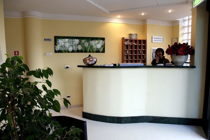 Imagen de los interiores del Hotel Idria Hotel. Foto 19