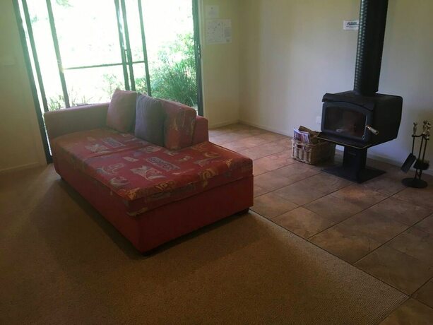 Imagen general del Hotel Idyllic Retreat For 4 People In Beautiful Otway Ranges, Recharge and Refresh In Hot Tub. Foto 19