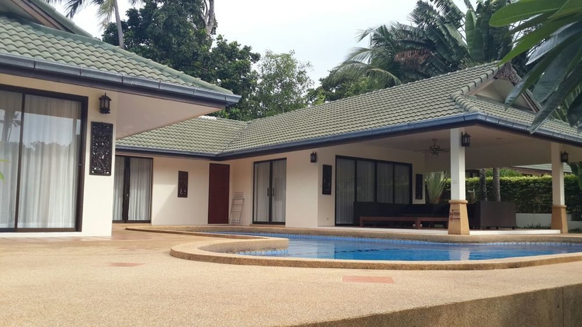 Imagen de la piscina del Hotel Idyllic Samui Beach Villa Resort. Foto 8