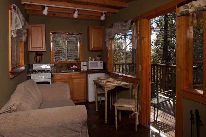 Imagen de la habitación del Hotel Idyllwild Bunkhouse. Foto 12