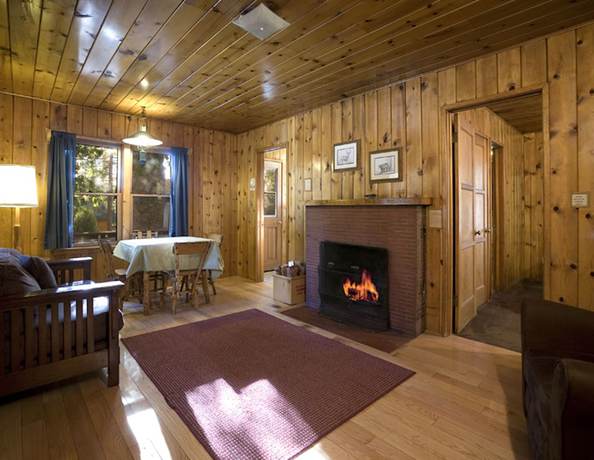 Imagen de la habitación del Hotel Idyllwild Inn. Foto 6