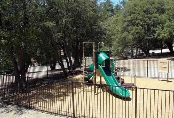 Imagen general del Hotel Idyllwild RV Resort - Caravan Park. Foto 20