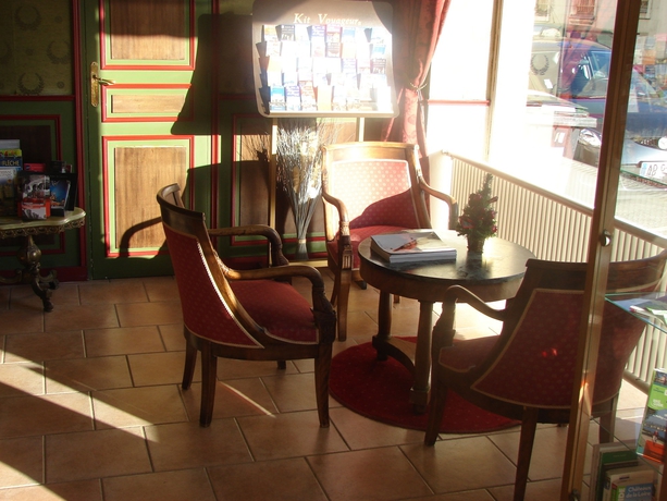 Imagen de los interiores del Hotel Iena. Foto 13