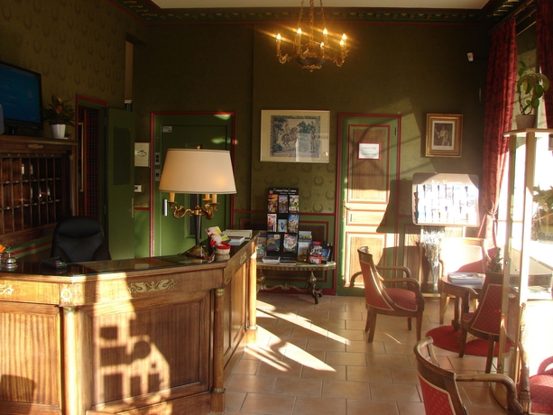 Imagen de los interiores del Hotel Iena. Foto 14