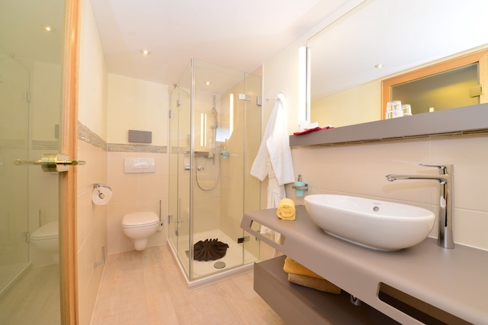 Imagen de la habitación del Hotel Ifa Alpenhof Wildental Kleinwalsertal. Foto 7