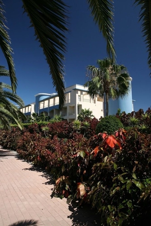 Imagen de los exteriores del Hotel Ifa Altamarena By Lopesan Hotels. Foto 8