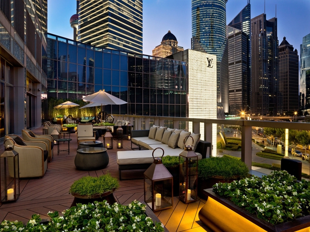 Imagen de los exteriores del Hotel Ifc Residence. Foto 6