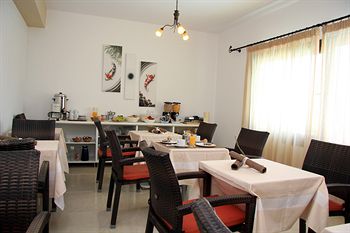 Imagen general del Hotel Ifestos Villa. Foto 7