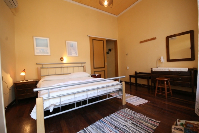 Imagen de la habitación del Hotel Ifigenia Rooms. Foto 3