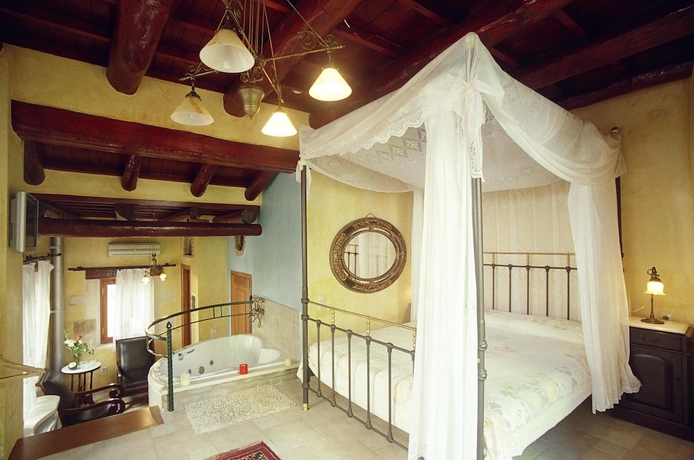 Imagen de la habitación del Hotel Ifigenia Rooms. Foto 11