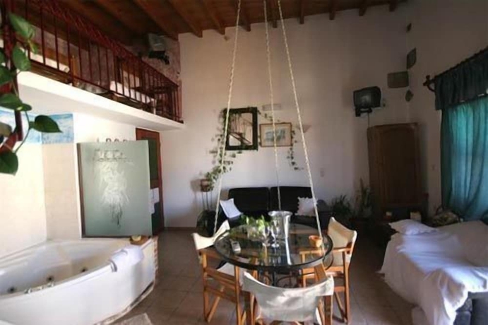 Imagen de la habitación del Hotel Ifigenia Rooms. Foto 19