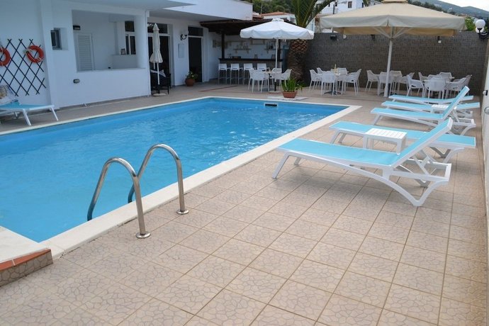 Imagen general del Hotel Ifigenia, Skíathos. Foto 1