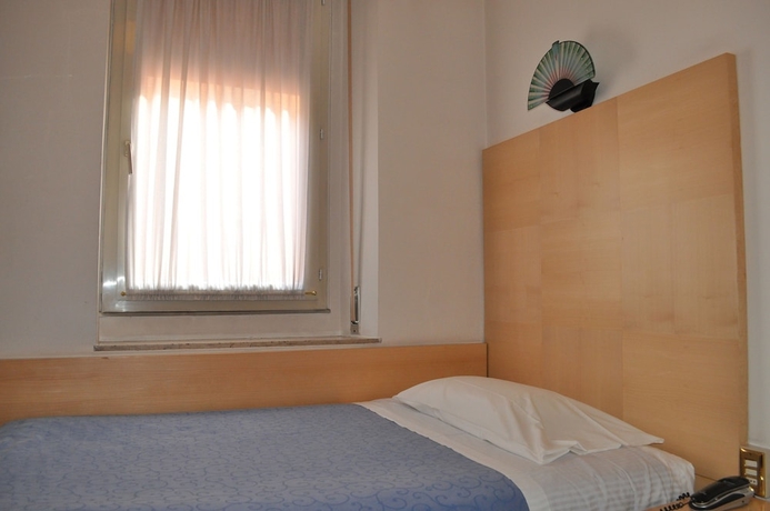Imagen de la habitación del Hotel Igea, Padua. Foto 3
