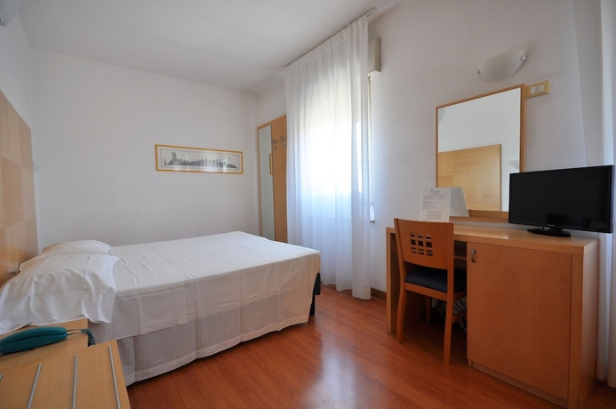 Imagen de la habitación del Hotel Igea, Padua. Foto 6