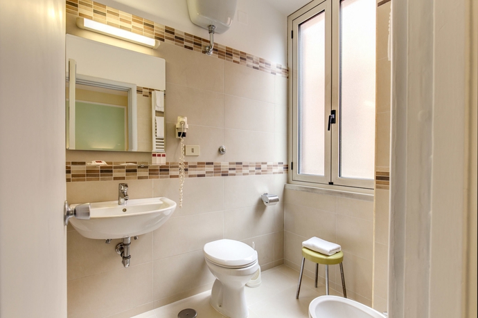 Imagen de la habitación del Hotel Igea, Roma. Foto 2