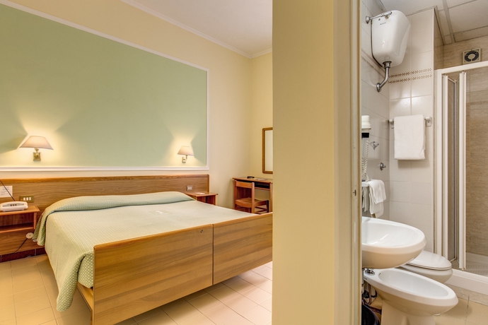 Imagen de la habitación del Hotel Igea, Termini. Foto 6