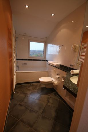 Imagen de la habitación del Hotel Igelwirt. Foto 10