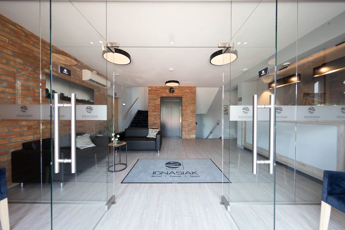 Imagen de los interiores del Hotel Ignasiak. Foto 20