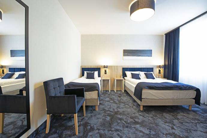 Imagen de la habitación del Hotel Ignasiak. Foto 14